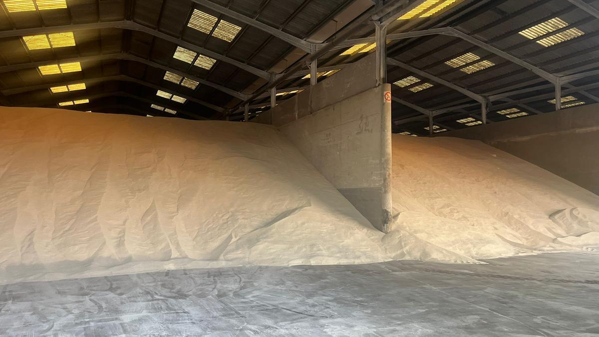 Almacén de arroz de importación, en una imagen de archivo.