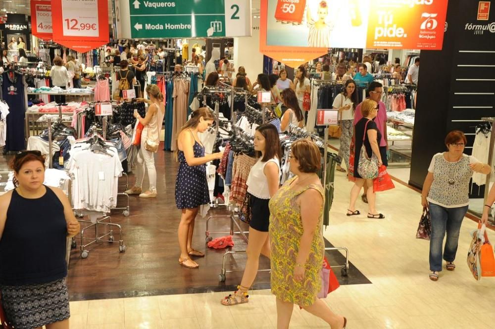 Comienzan las rebajas en Murcia