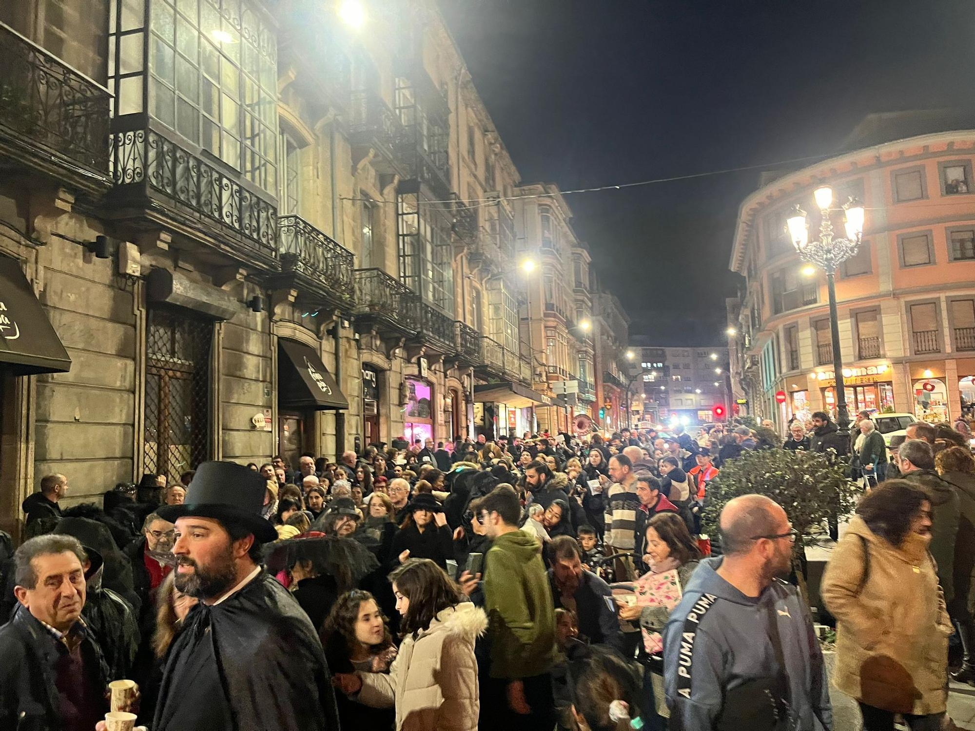 La despedida de Luarca del carnaval en imágenes