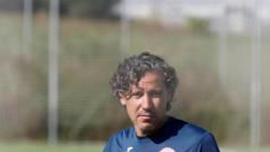 Raúl Garrido.