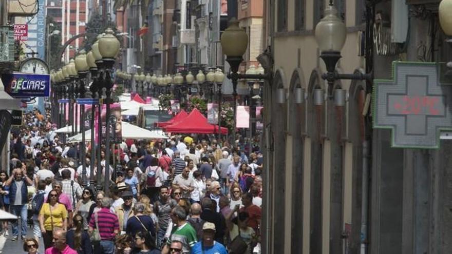 Apertura dominical de Triana, abril de 2017