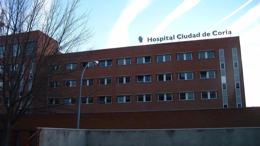 Un trabajador de 57 años resulta herido al ser golpeado por una máquina en Ceclavín