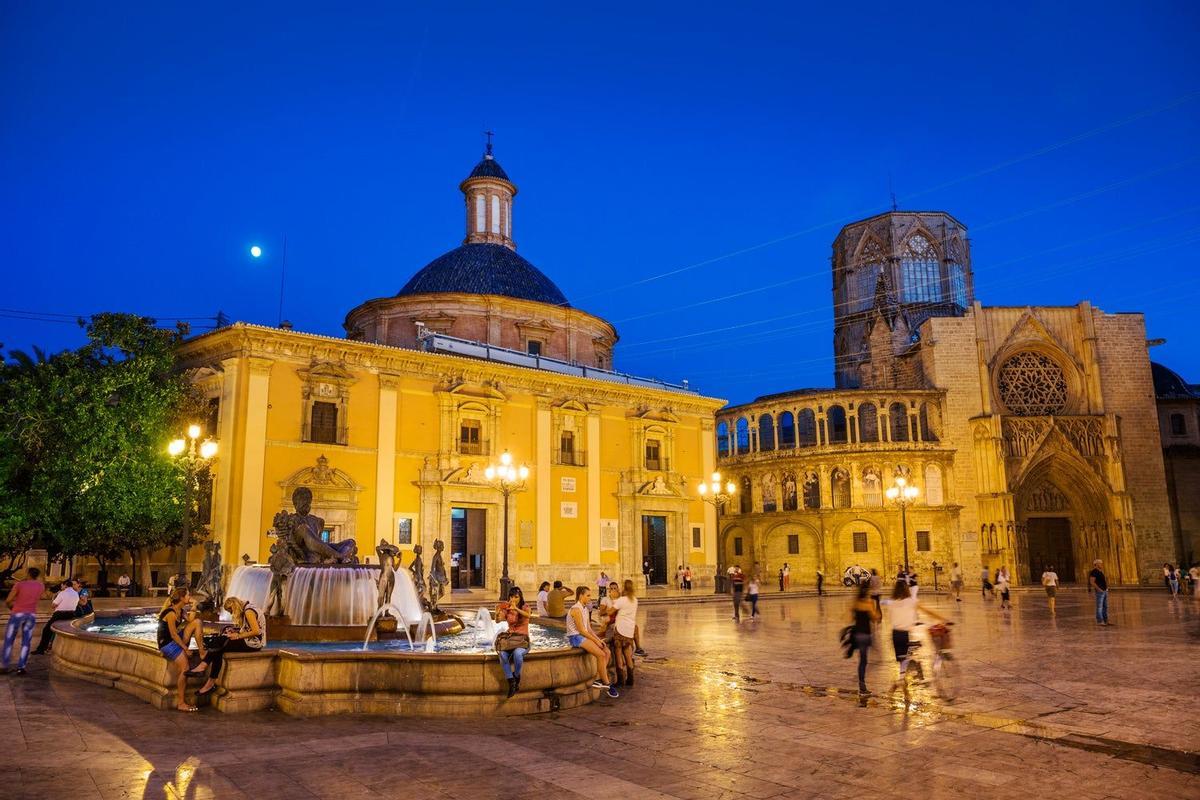 Plaza de la Virgen de Valencia