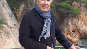 El periodista i consultor ambiental Santiago Vilanova, fotografiat a Tamariu.  | PILAR SENTÍS