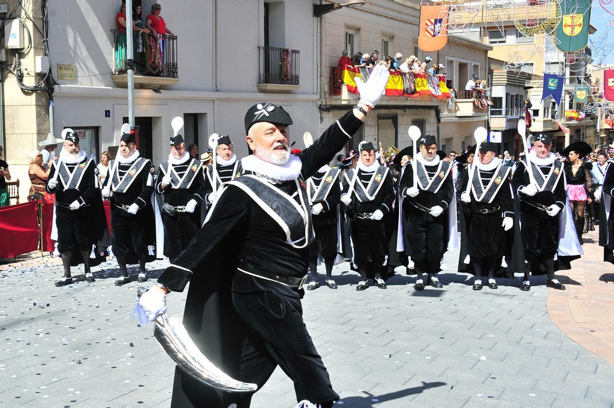 Fiestas de Moros y Cristianos en Petrer , Entrada Cristiana