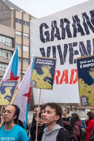 Manifestación en As Conchiñas, en A Coruña, por el derecho a la vivienda