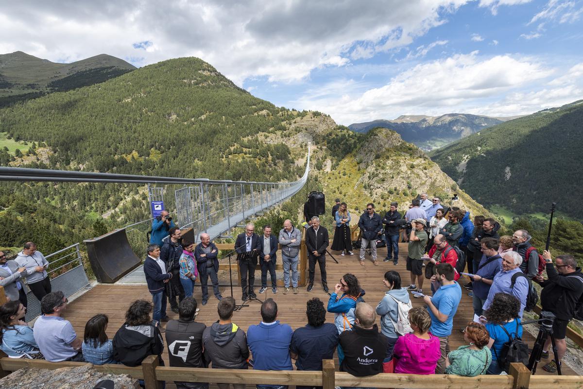 Andorra estrena el Puente Tibetano de Canillo