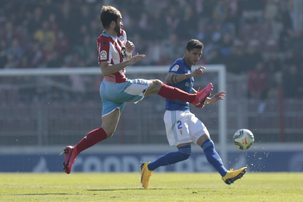 El partido del Oviedo en Lugo, en imágenes