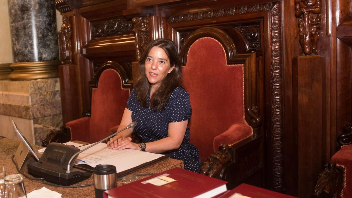 La alcaldesa Inés Rey en el pleno celebrado este jueves en María Pita.