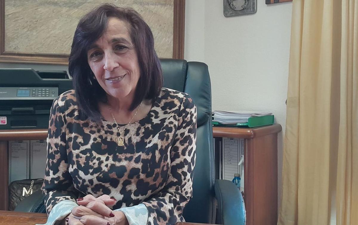 Medina posa en su despacho de Alcaldía. | C. T.