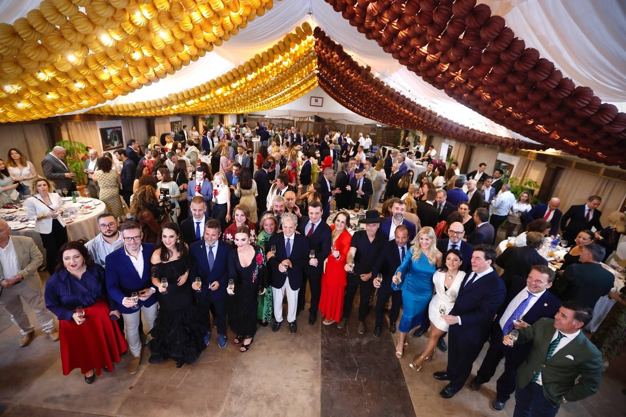 La recepción oficial del Ayuntamiento de Córdoba en el incio de la Feria 2025, en imágenes