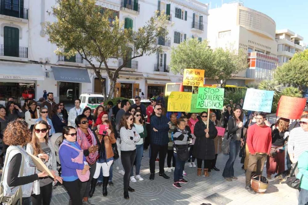 Protesta por los alquileres abusivos en Ibiza