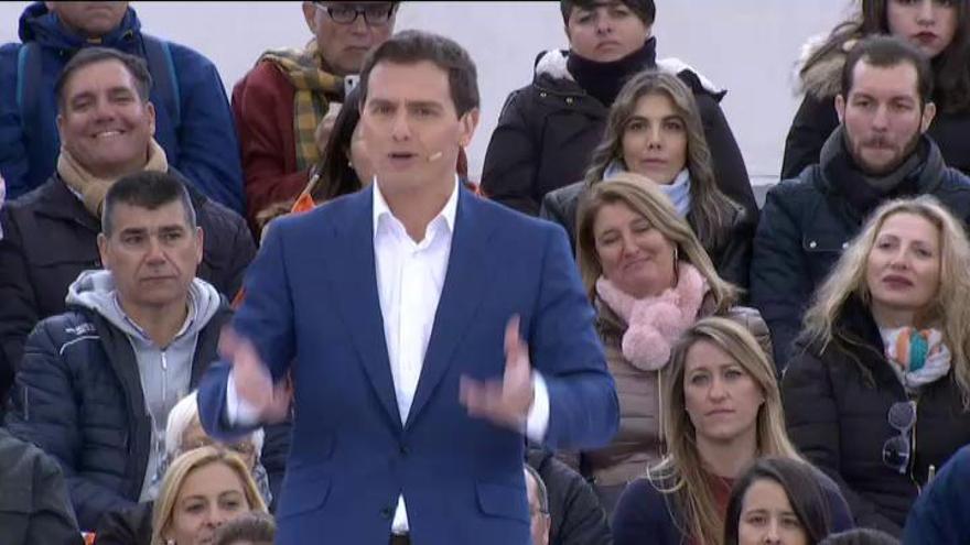 Rivera presenta el lema de su partido: &quot;¡Vamos! Ciudadanos&quot;