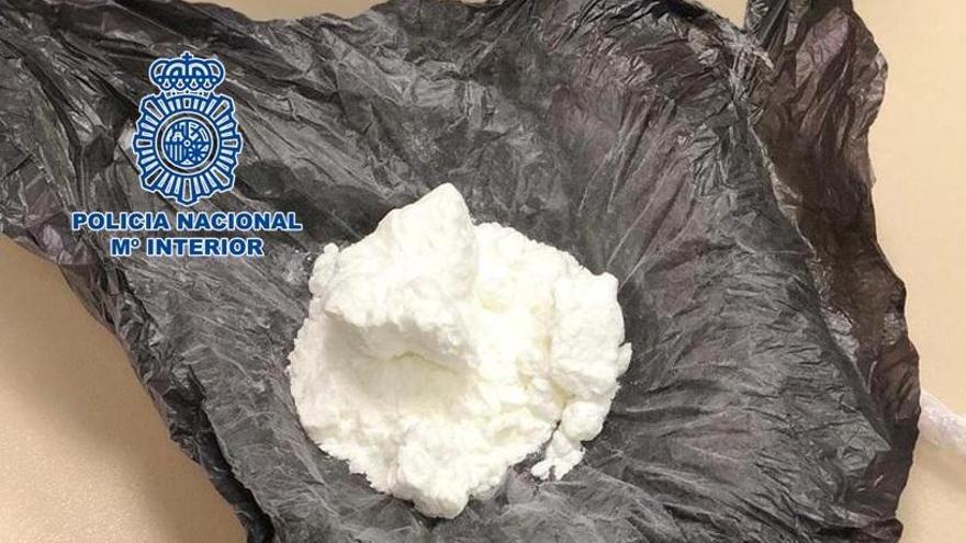 Detenido con 32 gramos de cocaína en Huerta la Reina