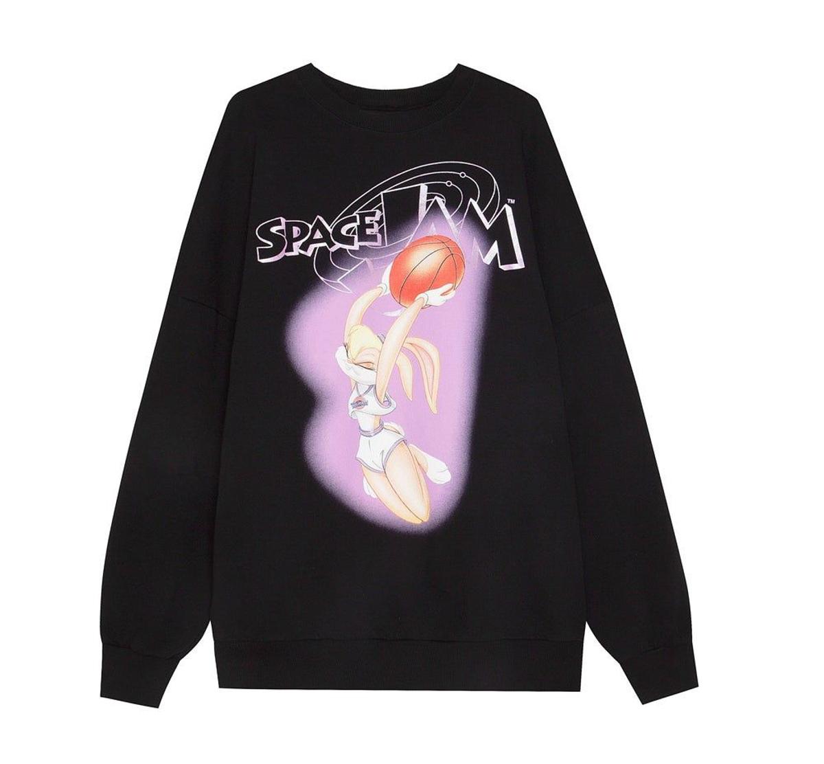 Sudadera edición 'Space Jam', de Bershka