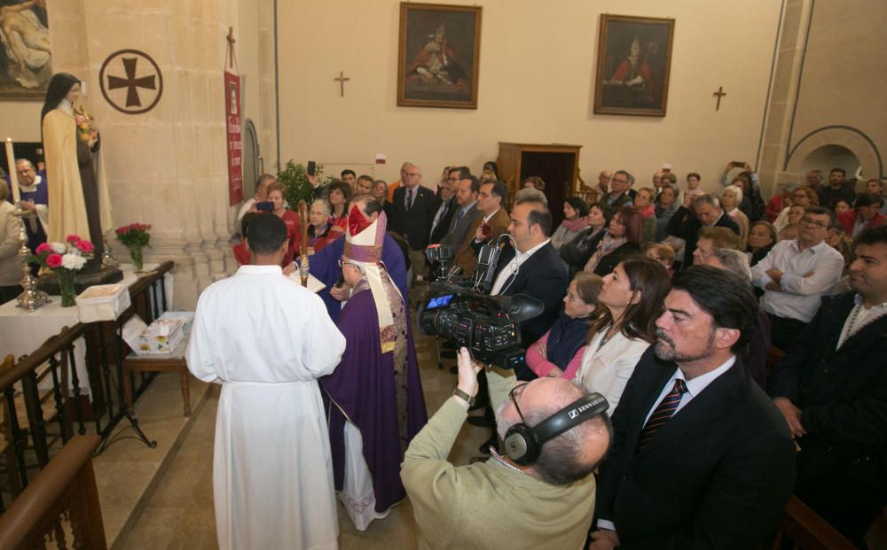 El obispo de la Diócesis de Orihuela-Alicante, Jesús Murgui, ha presidido la Santa Misa Jubilar.