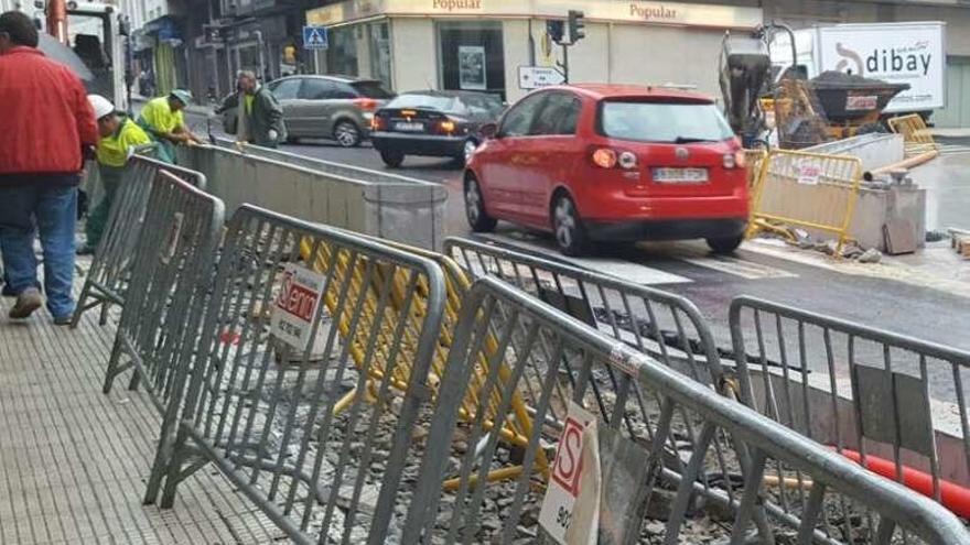 Cruce entre Concepción Arenal y Jaime Janer, en obras. // Santos Álvarez