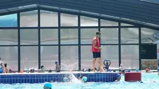 Reaniman a un joven que se ahogó cuando jugaba a aguantar la respiración en las piscinas de Sar