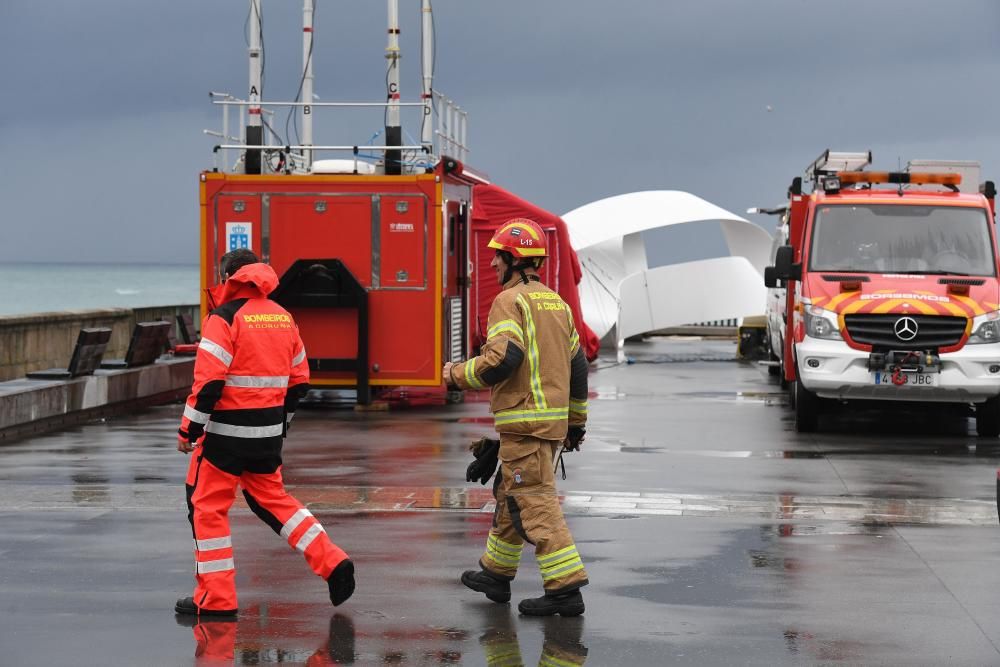 La víctima, de 22 anos, entró por su propio pie en el agua sobre las seis de la madrugada.