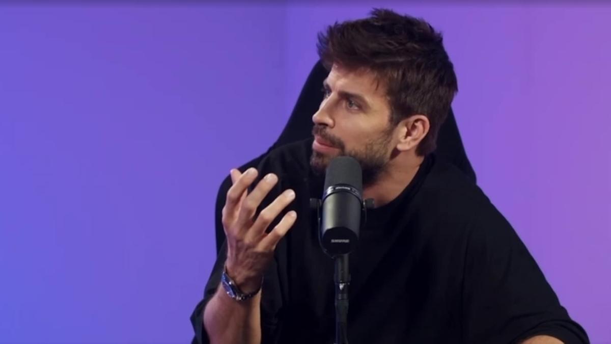 Piqué hablando en el canal de Ibai