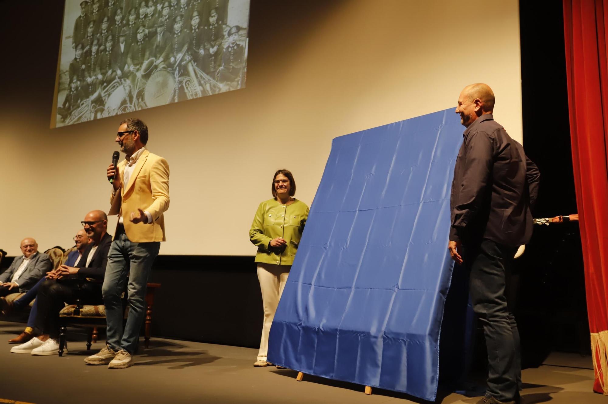 Las mejores imágenes de la presentación del año que Carlet dedicará al pasodoble "Amparito Roca"