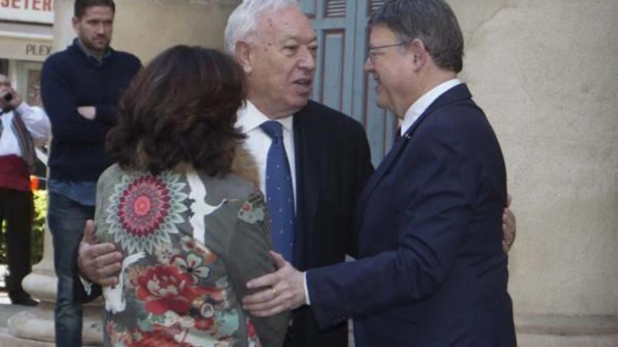 Una asistencia «a medias» del PP y el «verso suelto» Margallo