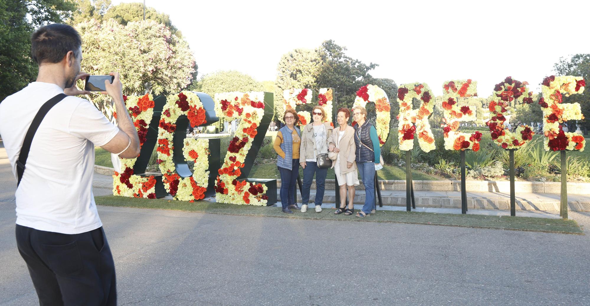 EN IMÁGENES | Así ha sido la inauguración de Zaragoza Florece
