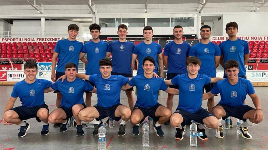 Saavedra y Copa, con la selección sub 19