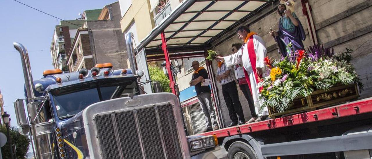 Los camioneros se rebelan contra los cambios en su fiesta