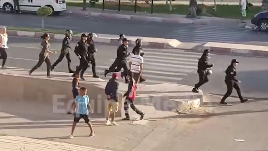 Protestas en El Aaiún durante la visita de Mistura