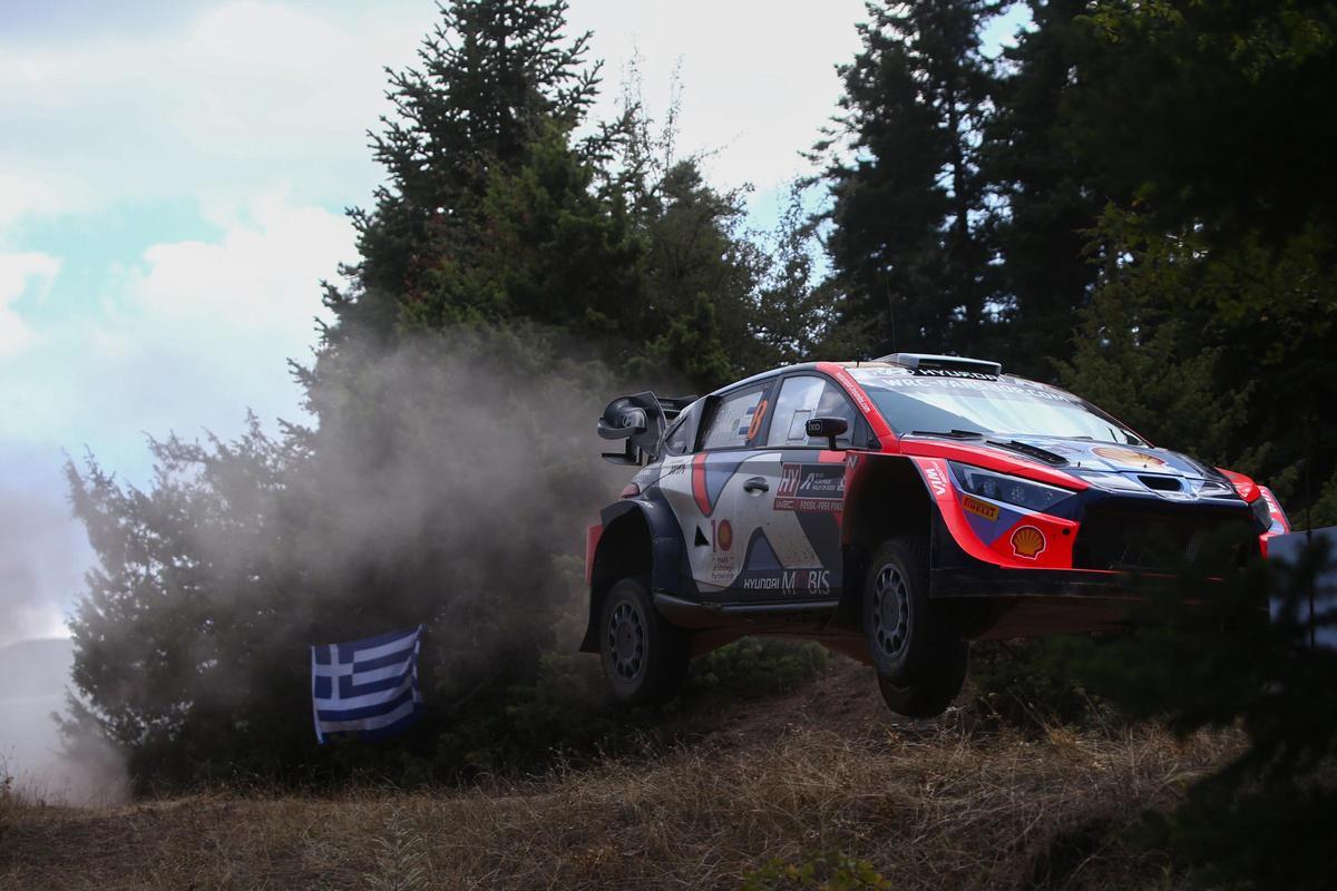 Ott Tanak lider al Rally Acrópolis