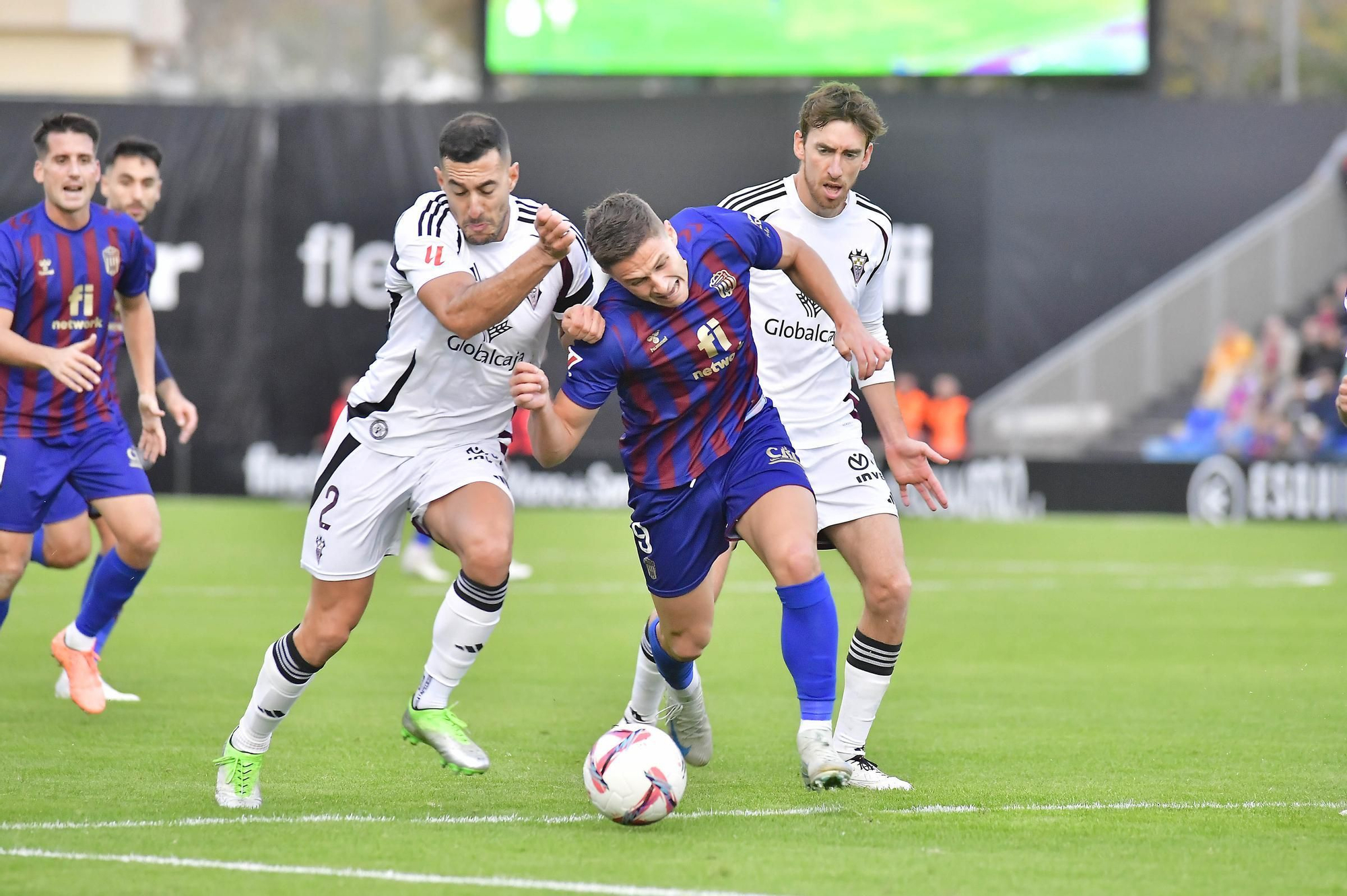 Eldense-Albacete: Juanto devuelve la sonrisa al Eldense (2-0)