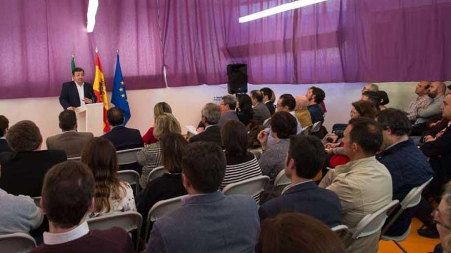 El Plan de Empleo Juvenil de Extremadura primará a las empresas que ofrezcan salarios decentes