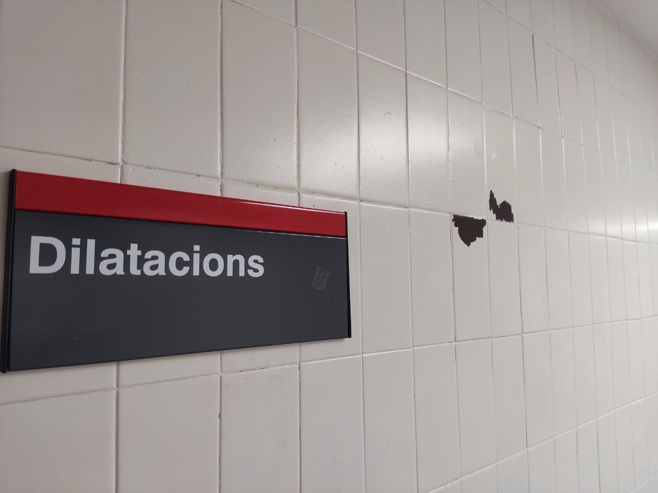 Desperfectos y deficiencias en la unidad de maternidad del hospital de Xàtiva
