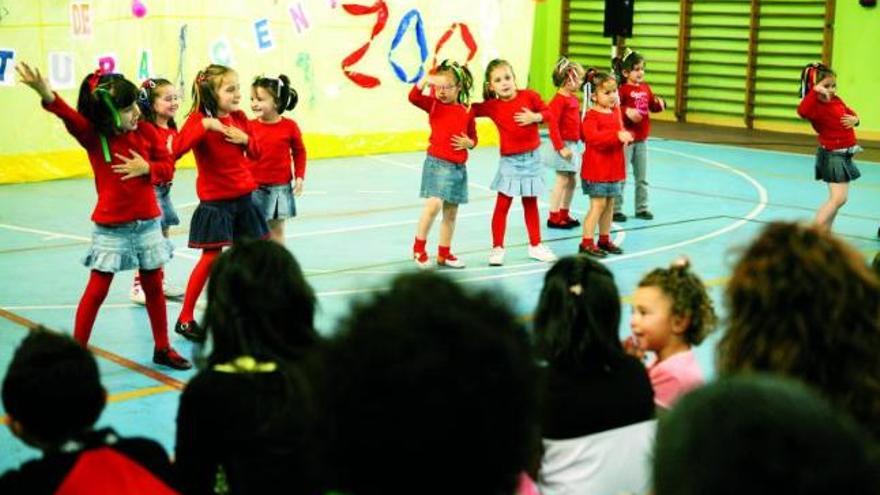 Clausura de  las actividades extraescolares  del Enrique Alonso