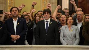 La fiscalia presenta una querella per rebel·lió, sedició i malversació contra el Govern i la Mesa del Parlament
