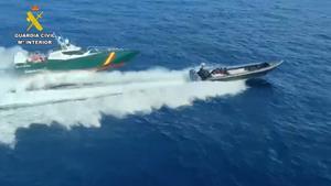 Més de 600 narcollanxes naveguen per l’estret: el Govern constata un ús més gran de submarins per part dels  traficants
