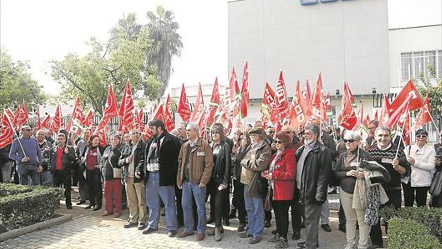 Los sindicatos se movilizan para defender la negociación colectiva