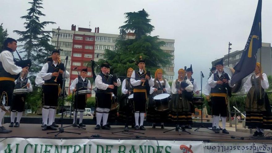 Cumbre de gaitas en Piedras Blancas | EPE