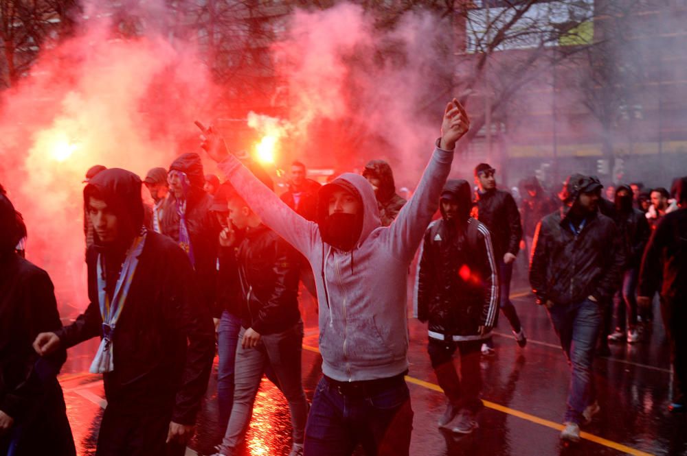 Los ultras del OM generan el terror en Bilbao