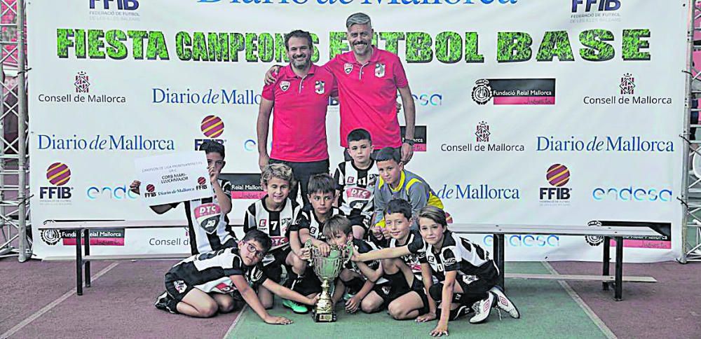 CAMPEÓN FÚTBOL SALA: Corb Marí Llucmajor. Prebenjamín Liga C