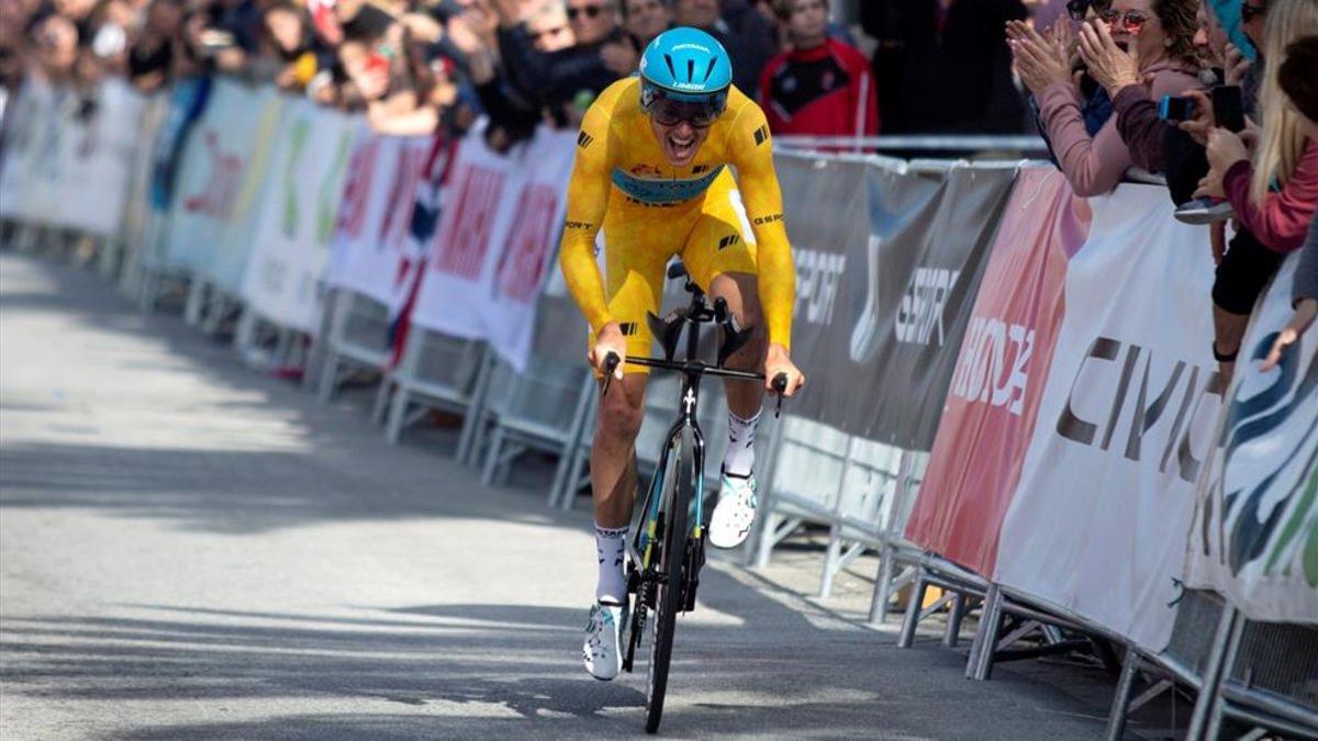 Jakob Fuglsang se quedó a un suspiro de ganar la contrarreloj final de la Vuelta