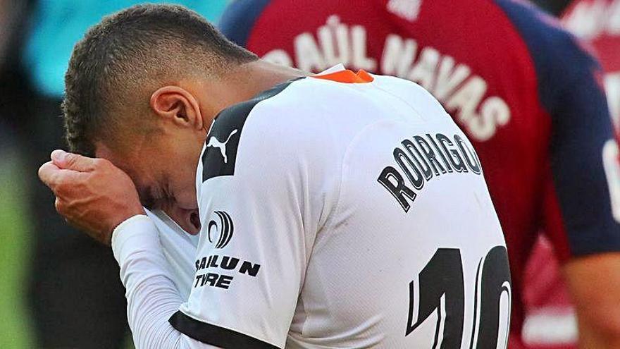 Rodrigo Moreno se lamenta en Mestalla.