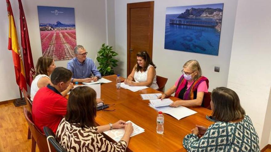Pedreño se reúne con la nueva directiva de Feafes | CARM