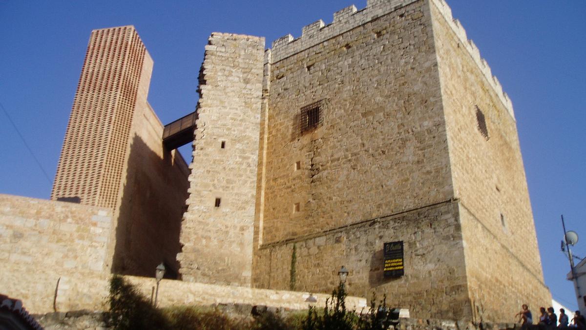 Torre del Homenaje del Castillo de Requena.