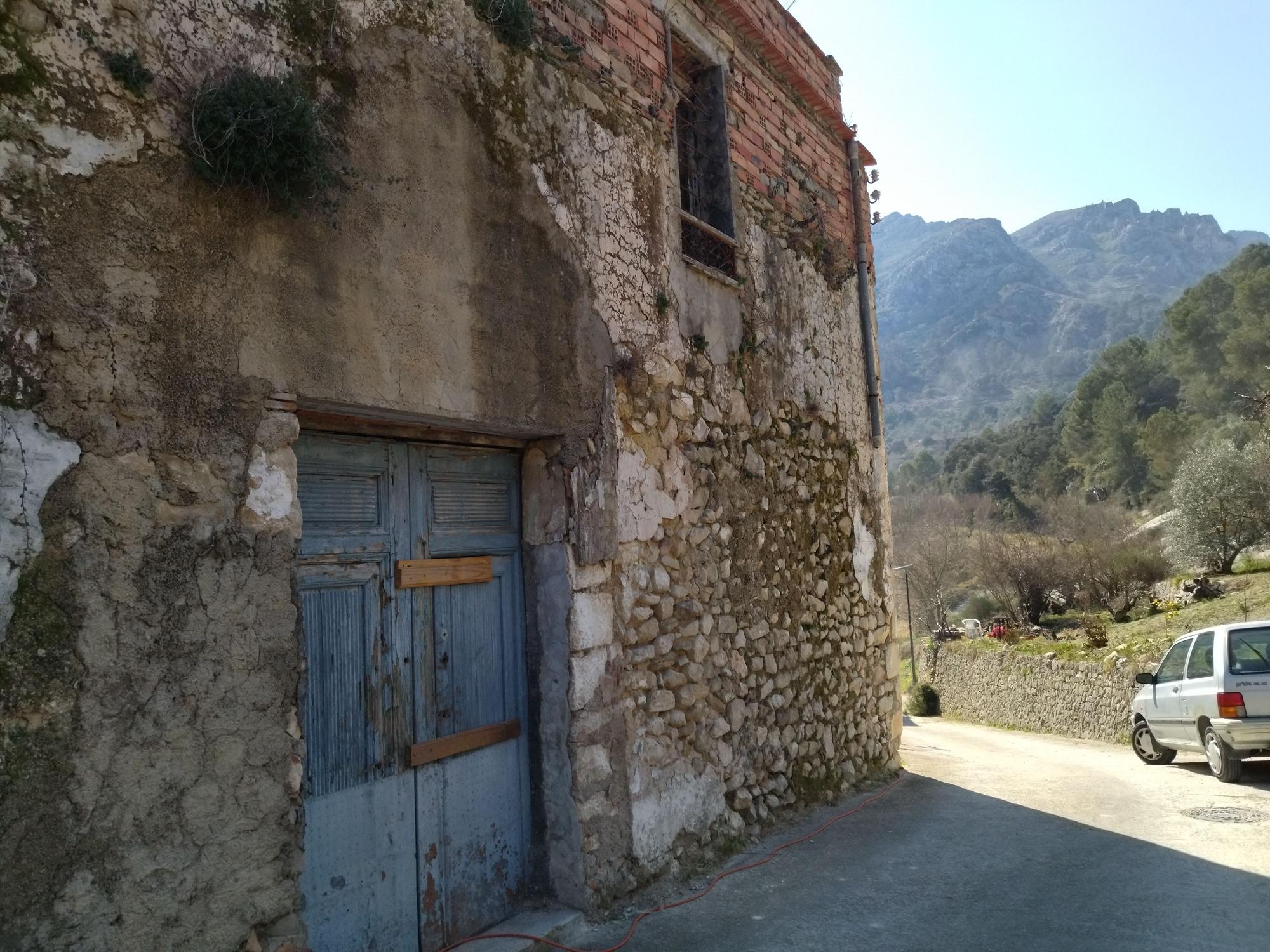 Llombai: así es el pueblo valenciano que ha escapado de la despoblación