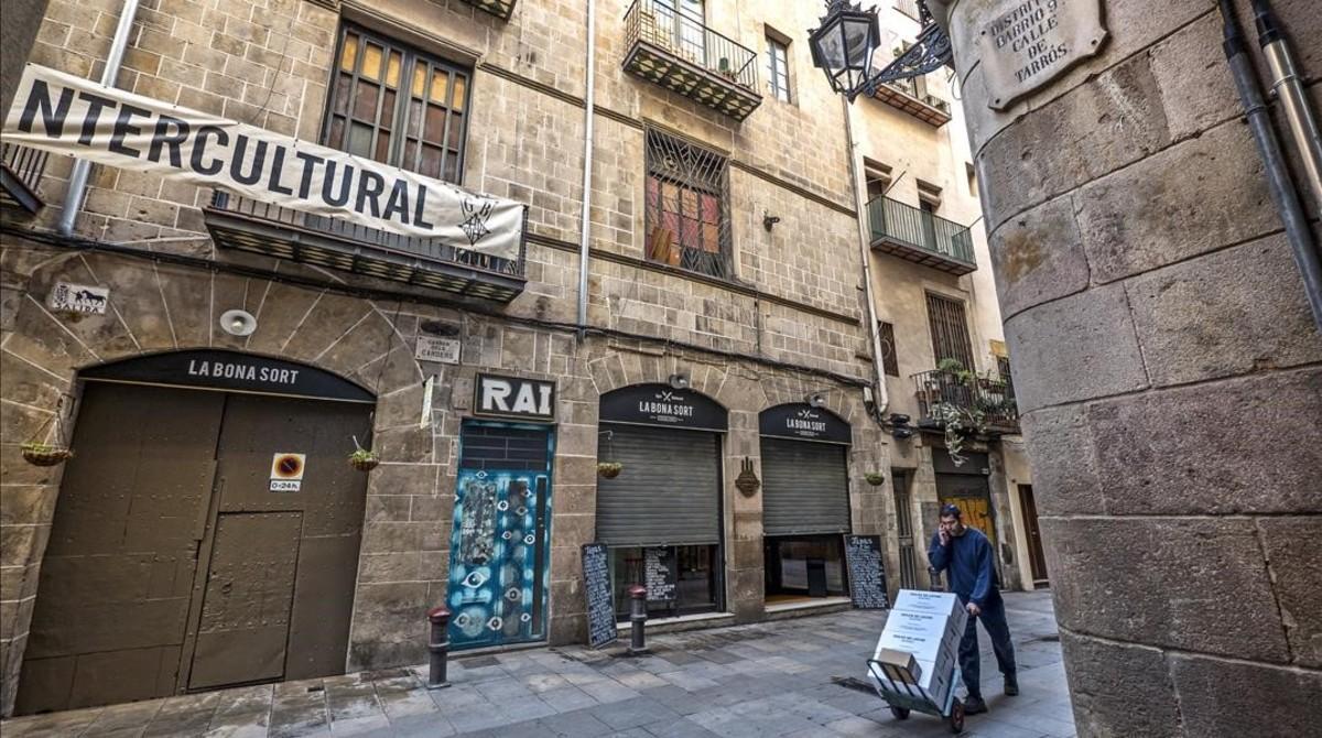 lpedragosa33004852 barcelona 1 de marzo de 2016 fachada del carrer160308190612 lpedragosa33004852 barcelona 1 de marzo de 2016 fachada del carrer160308190612