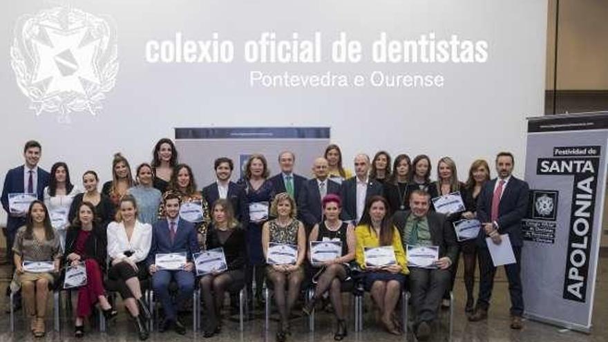 El Colegio de Dentistas incorpora 16 nuevos colegiados en el último año