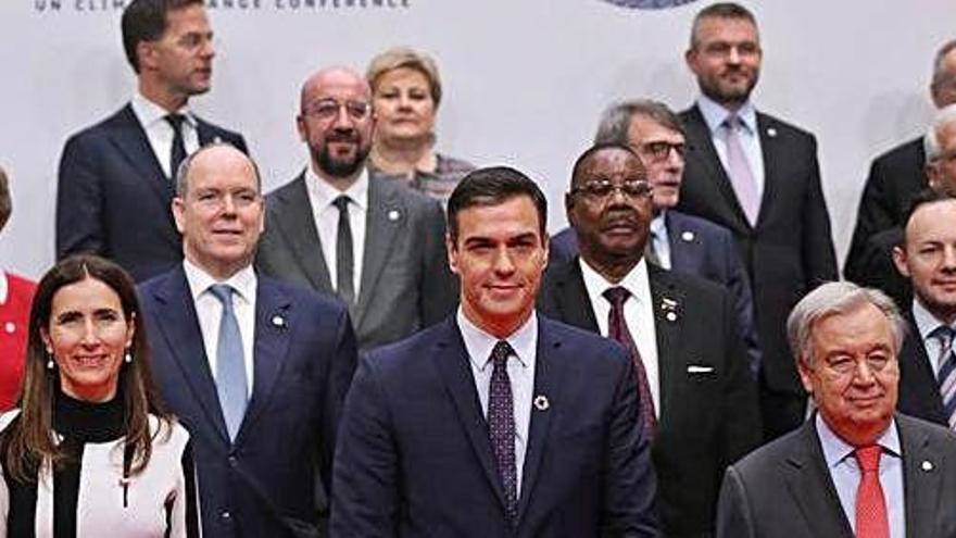 Pedro Sánchez, Carolina Schmidt, António Guterres i Ursula von der Leyen, ahir en la foto de grup de la cimera