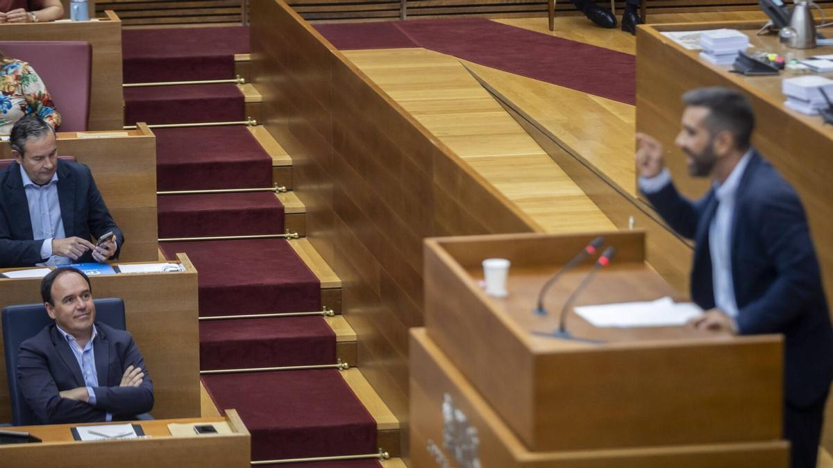 Valencia. VLC. Aprobacion de los presupuestos de PP y VOX de la Generalitat Valenciana en Les Corts, los primeros de Juanfran Perez Llorca. Jose Muñoz